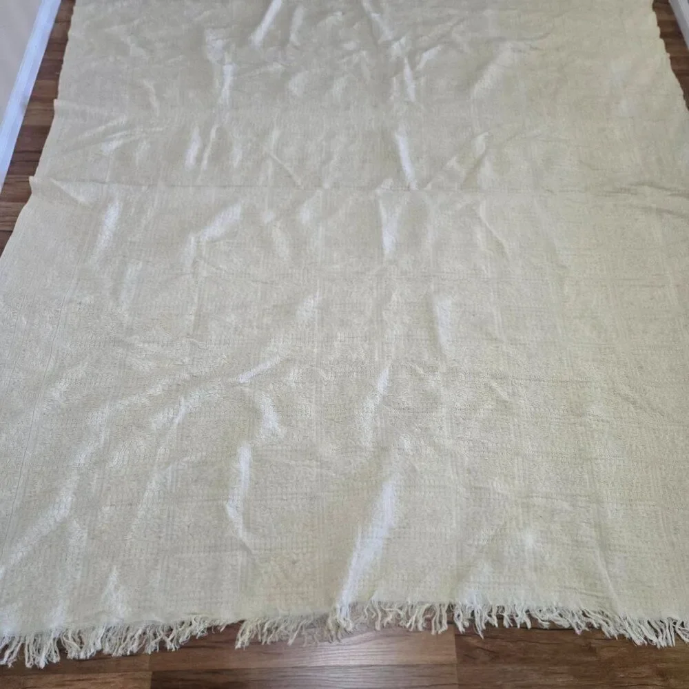 Vintage Wool Cream Textured Bedspread Blanket Fringe Queen 90